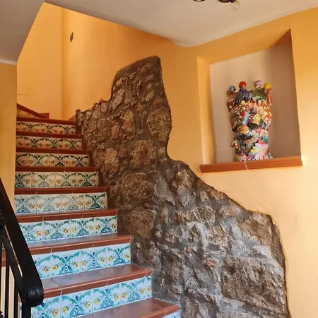 ベッド・アンド・ブレックファスト Re Tancredi