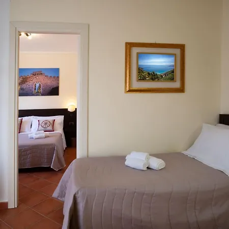 Re Tancredi ベッド・アンド・ブレックファスト 3*